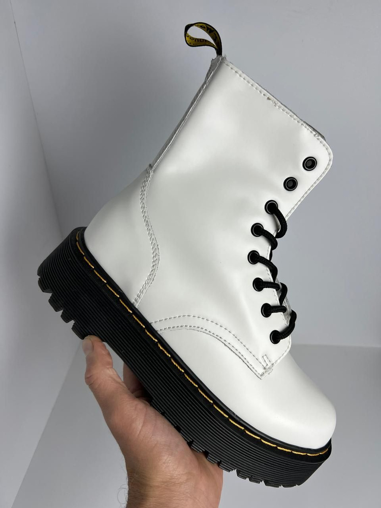 Ботинки Dr. Martens #1