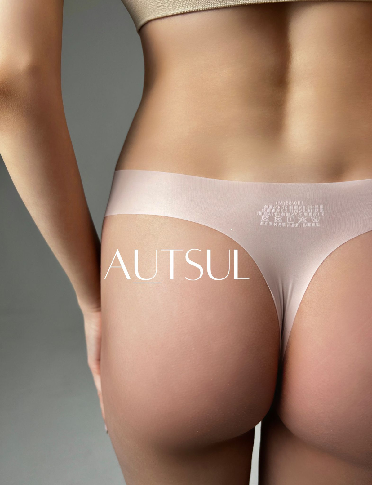Набор из 2 штук, невесомые прозрачные женские трусы стринги из ледяного шелка от компании Autsul – комфорт в сочетании с сексуальностью.