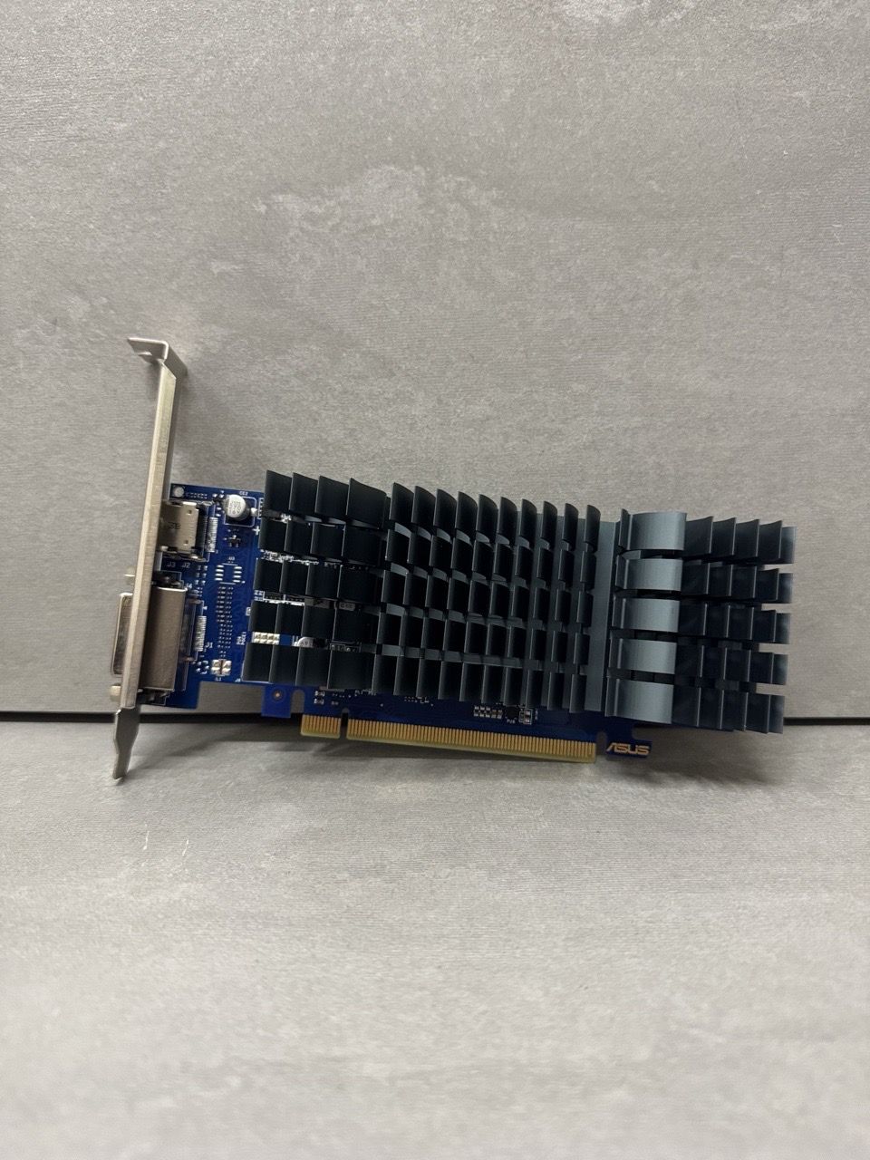 ASUSВидеокартаGeForceGT10302ГБ