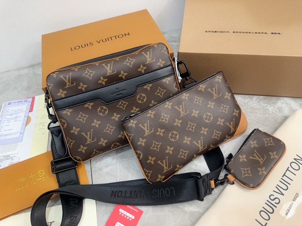 Louis Vuitton Сумка на плечо багет #1