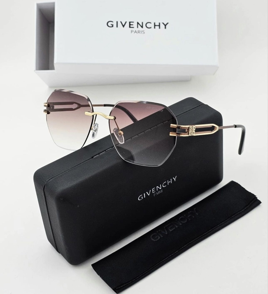 Givenchy Очки солнцезащитные #1