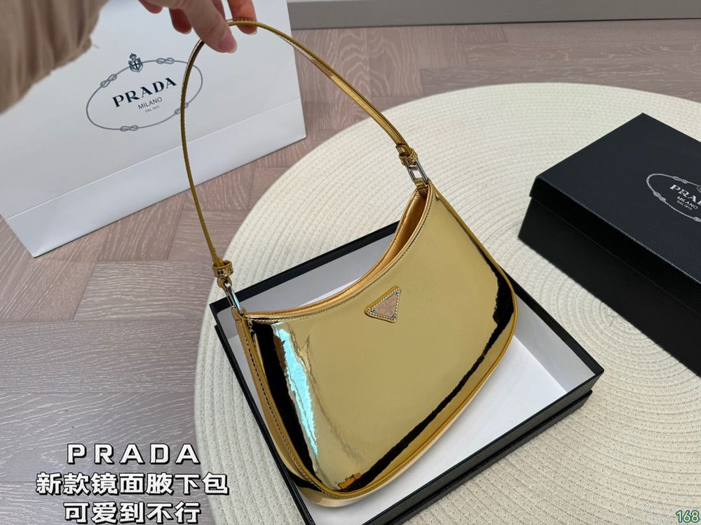 Prada Саквояж #1