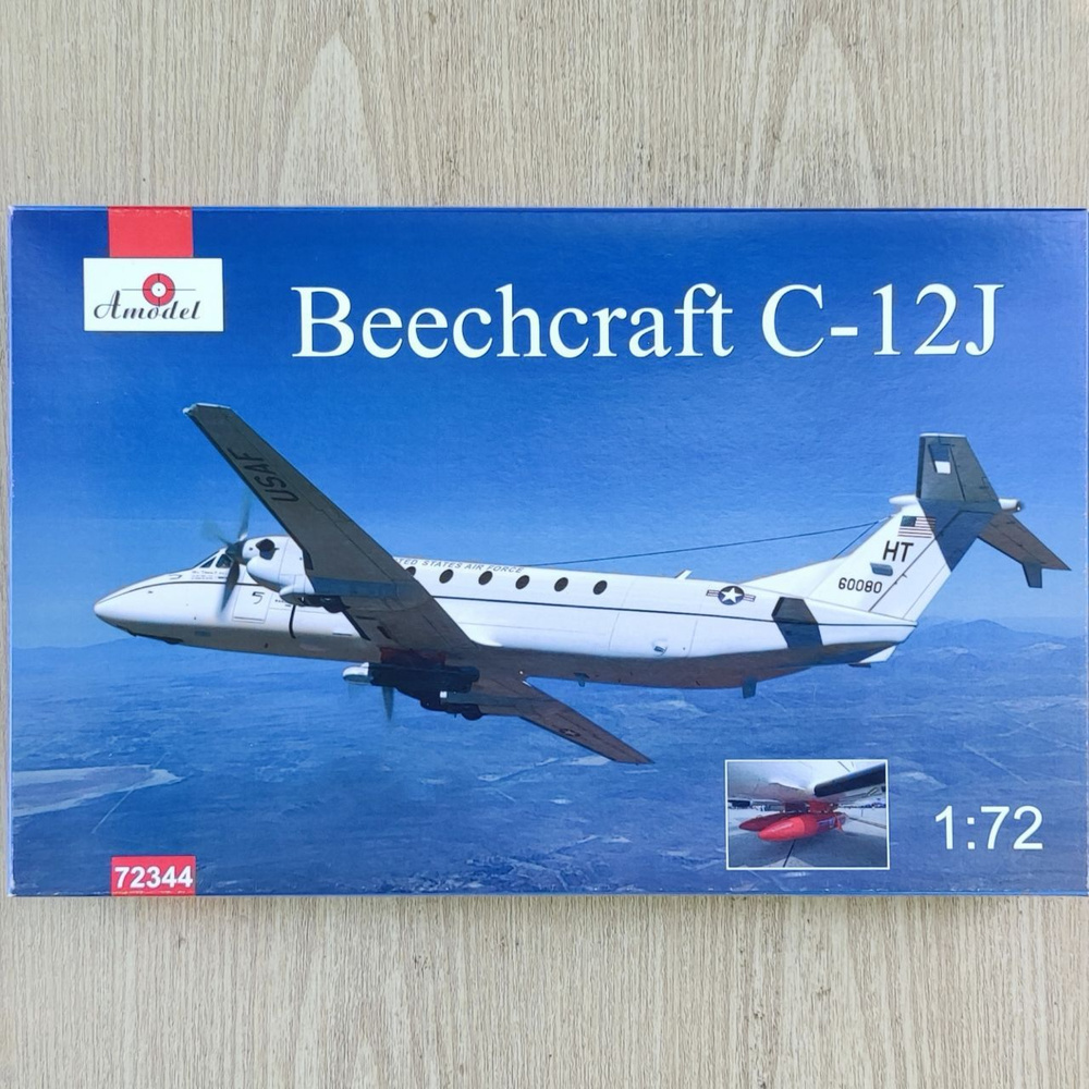 Сборная модель военно-транспортный самолет Beechcraft C-12J, Amodel AM 72344, 1/72  #1