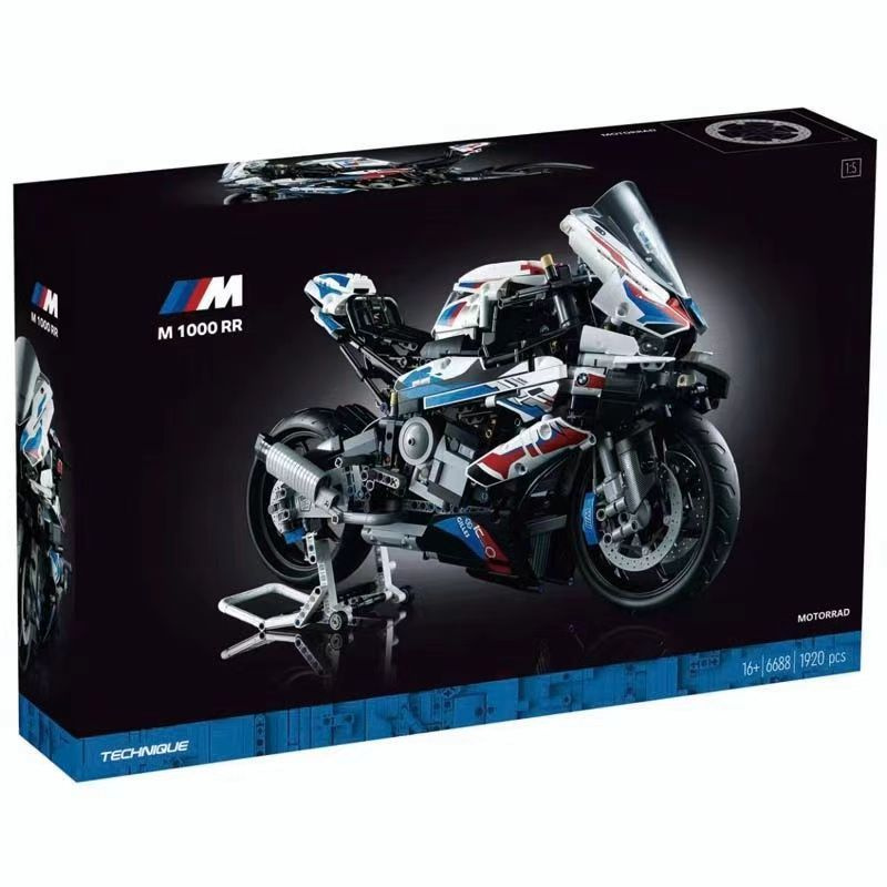 Конструктор LEGO Technic 42130 BMW M 1000 RR #1