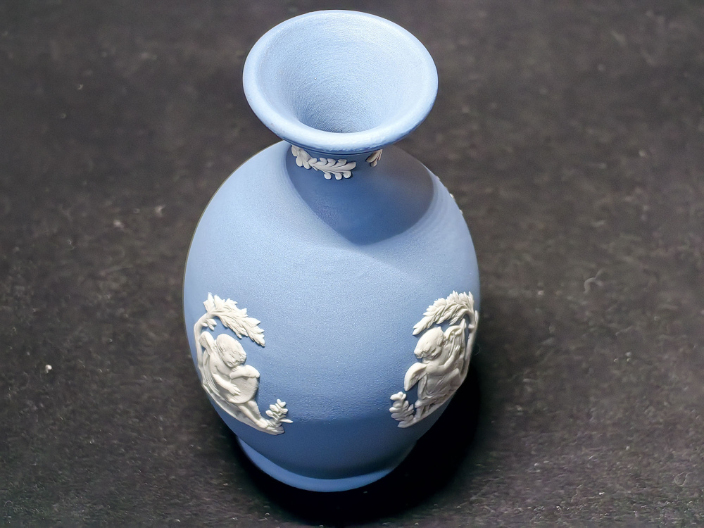 Wedgwood Веджвуд фарфоровая винтажная ваза высота 120мм Англия вторая половина ХХ века  #1