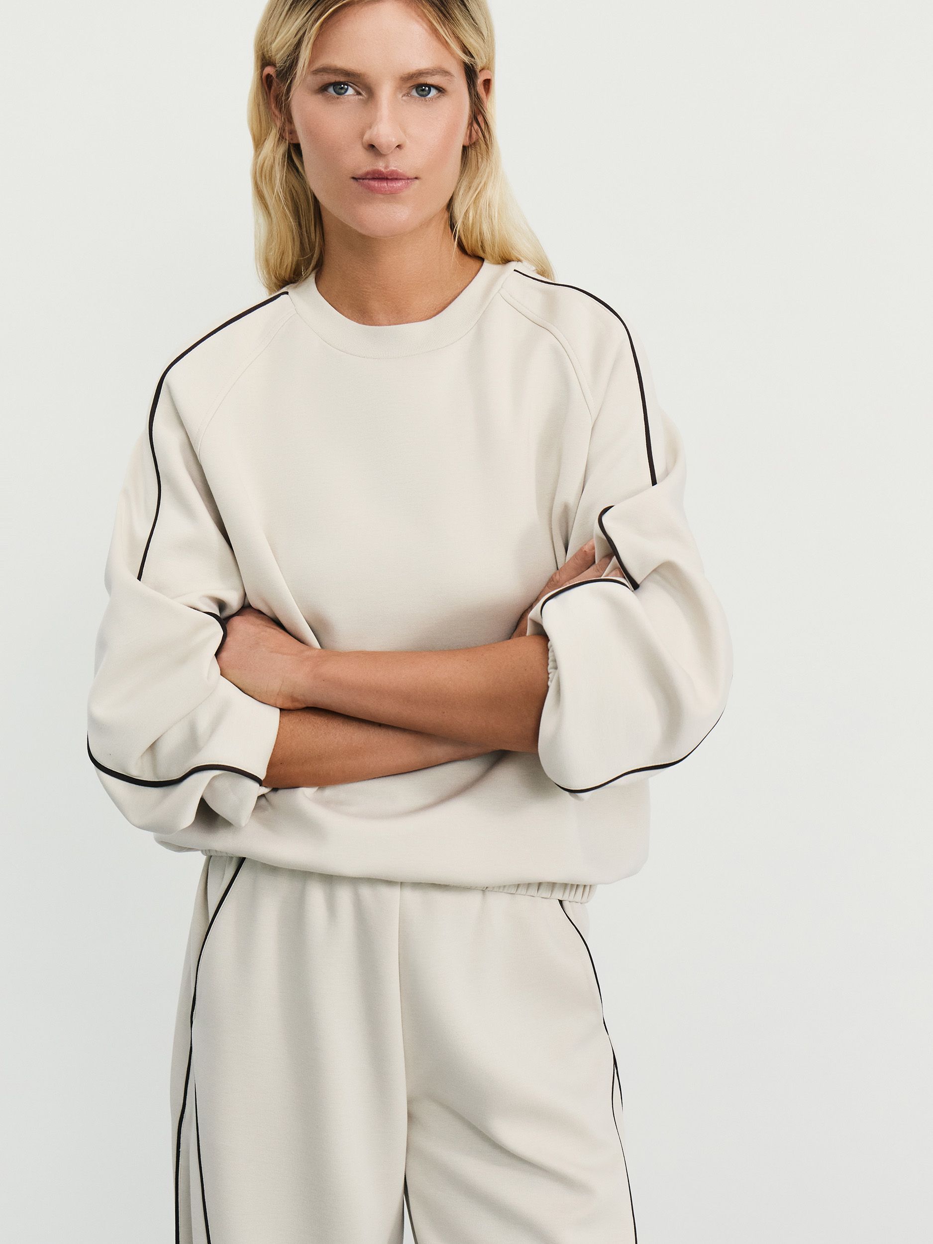 ДжемперZarina