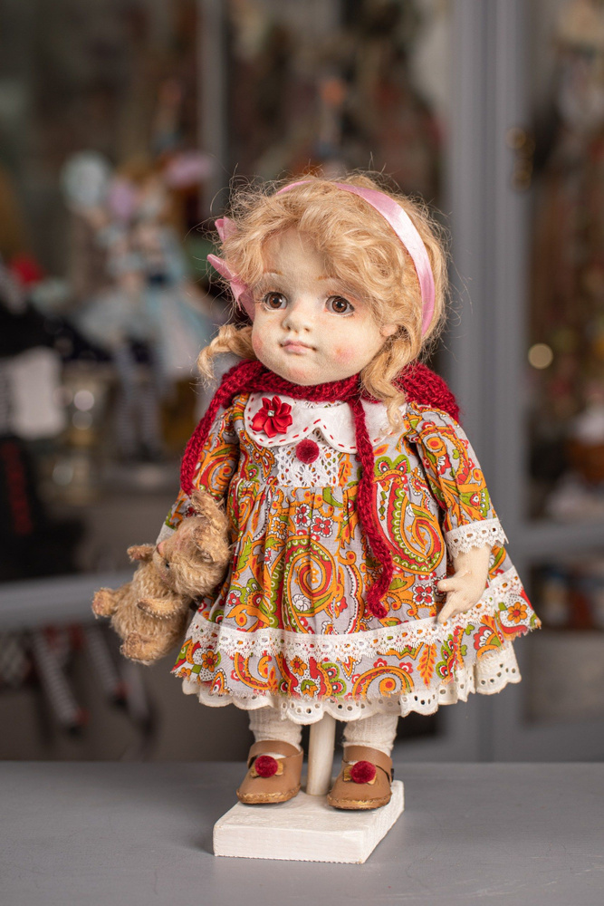 Авторская кукла "Девочка с зайкой" ручной работы, текстильная, интерьерная  #1