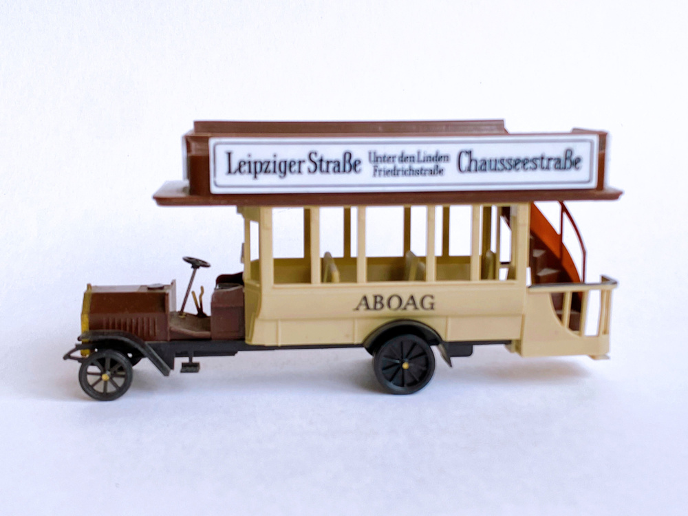 Винтажная модель берлинского автобуса Daimler 1911 VEB Plastpielwaren Berlin  #1