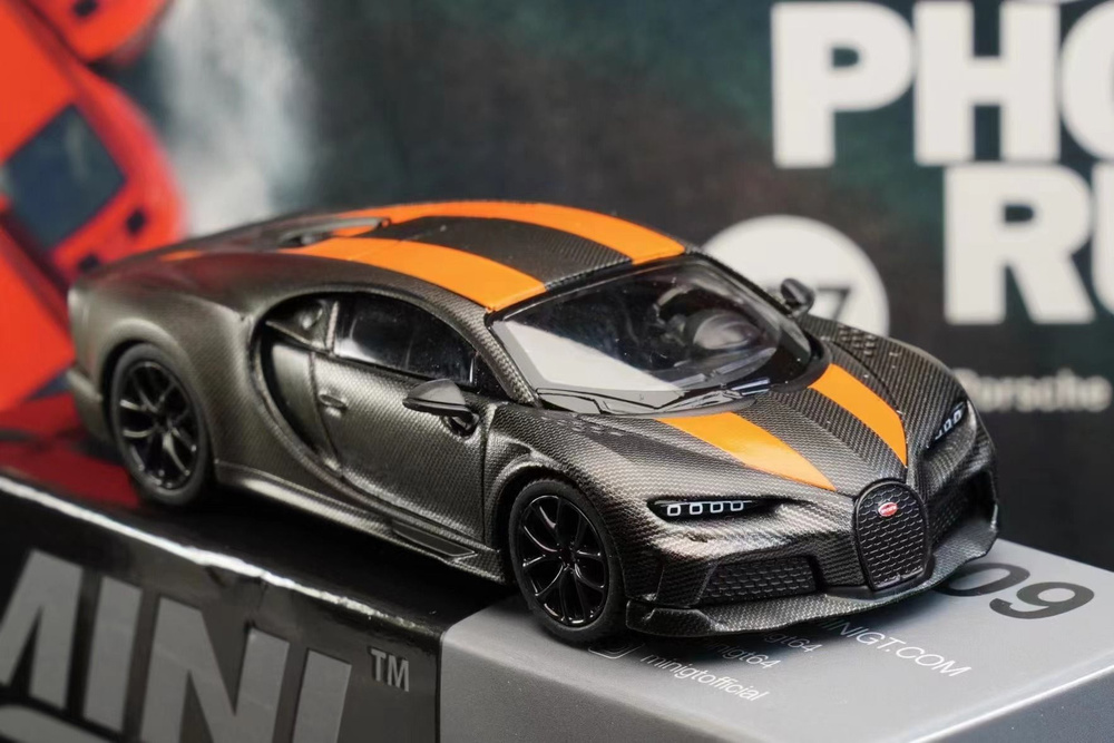 Модель коллекционная Mini GT Bugatti Super Sport #1