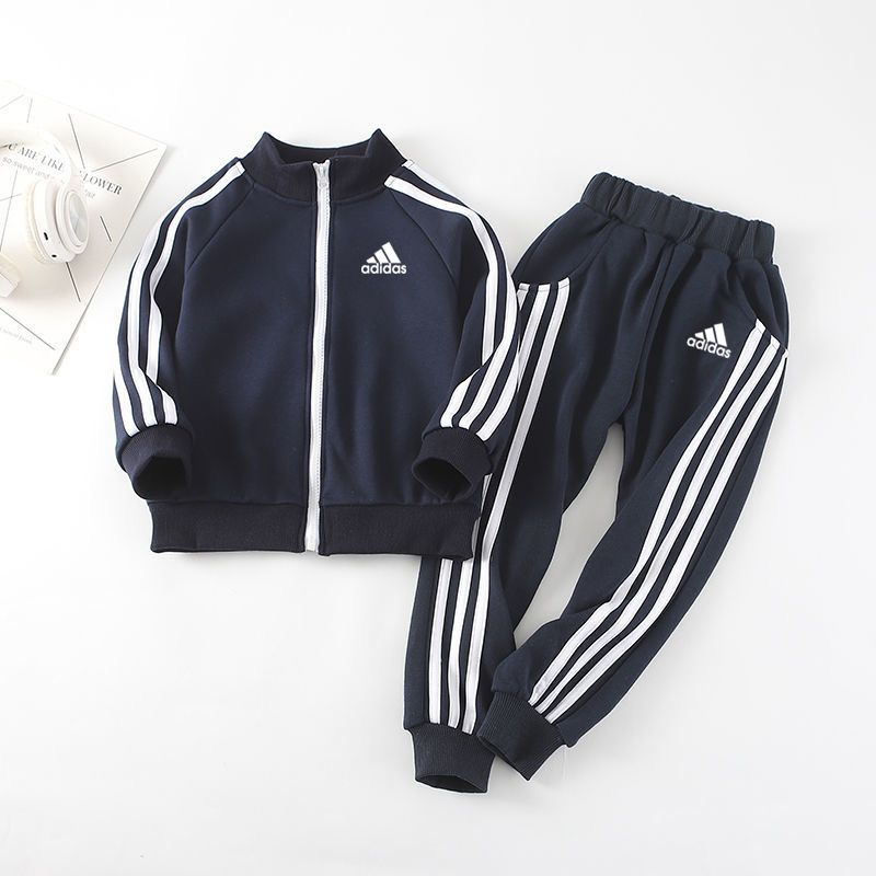 Костюм спортивный adidas #1