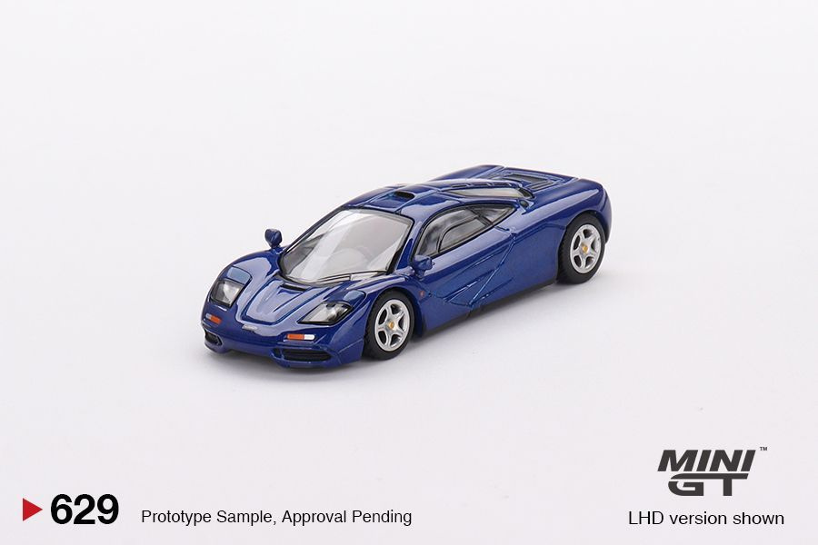 Коллекционная машинка MINI GT 1:64 McLaren F1 Cobalt Blue #1