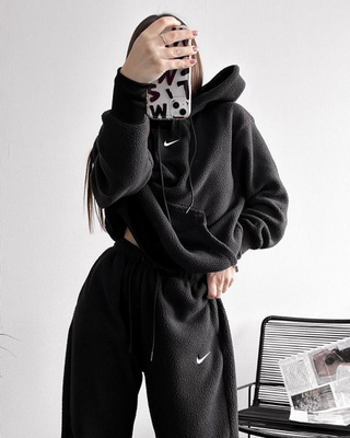 Nike hoodie girl tumblr sale