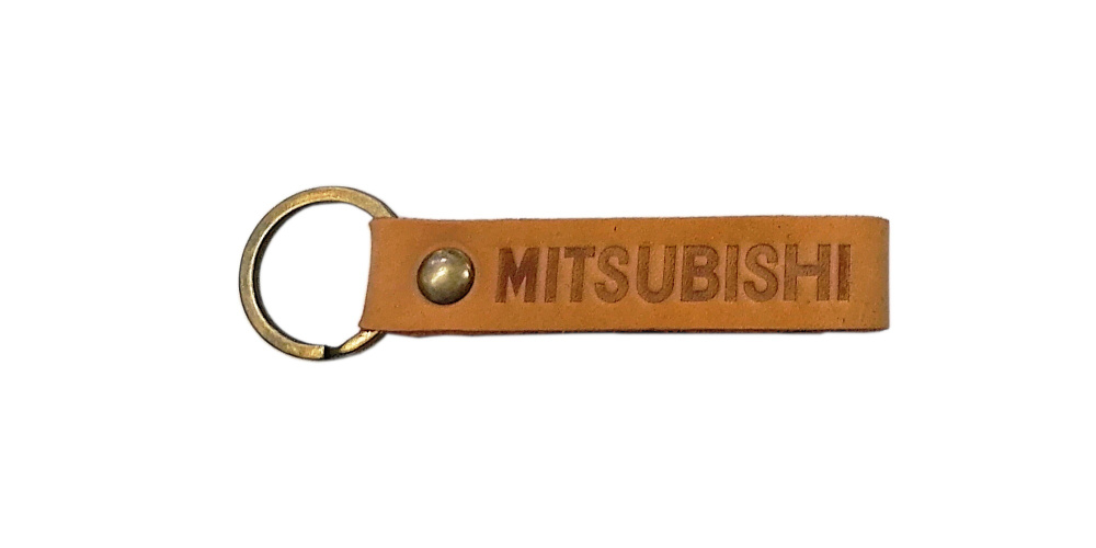 Брелок с гравировкой MITSUBISHI #1