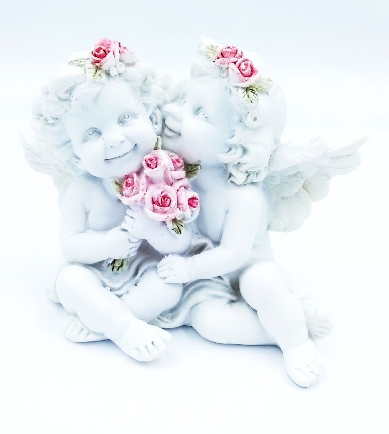 Сувенир статуэтка Ангел в розах пара с цветами 9см полимерная.  #1