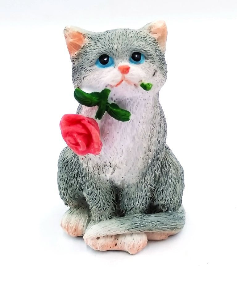 Статуэтка фигурка Кот с розой 7 см полимерная. Сувенир для интерьера, декора дома. Подарок на день рождения, #1