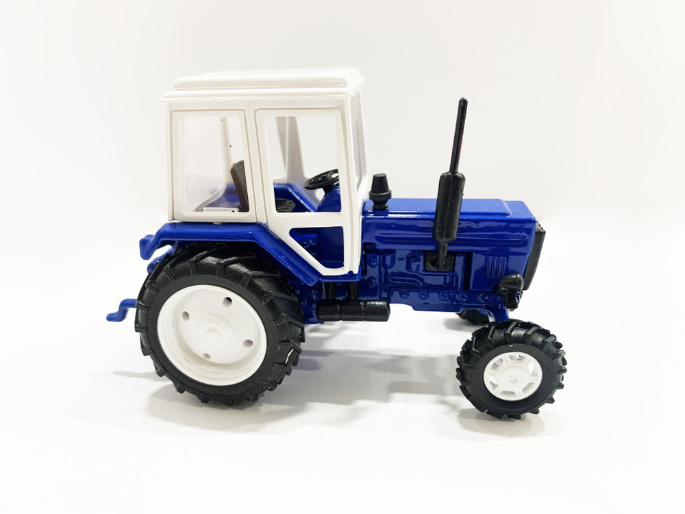 Трактор МТЗ-82 Арт 576  (металл с пл.кабиной, синий) 1:43 160101 #1