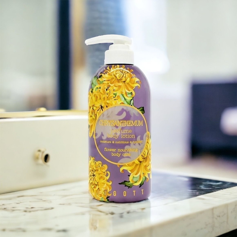 Jigott Парфюмированный лосьон для тела с экстрактом хризантемы / Chrysanthemum Perfume Body Lotion, 500 #1