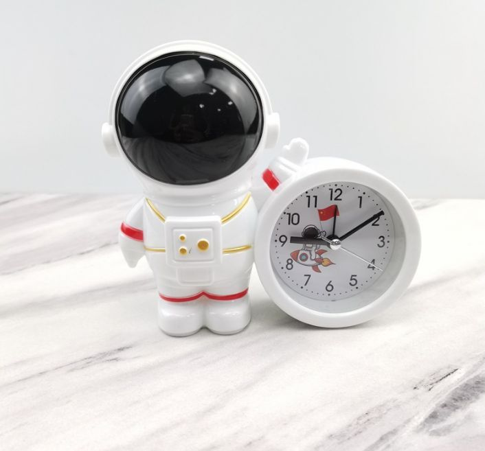 Часы будильник, настольные, Космонавт, черное стекло #1