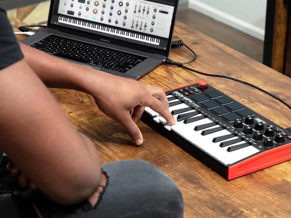 AKAI PRO MPK MINI MK3 миди клавиатура, 25 уменьшенных клавиш - купить с ...