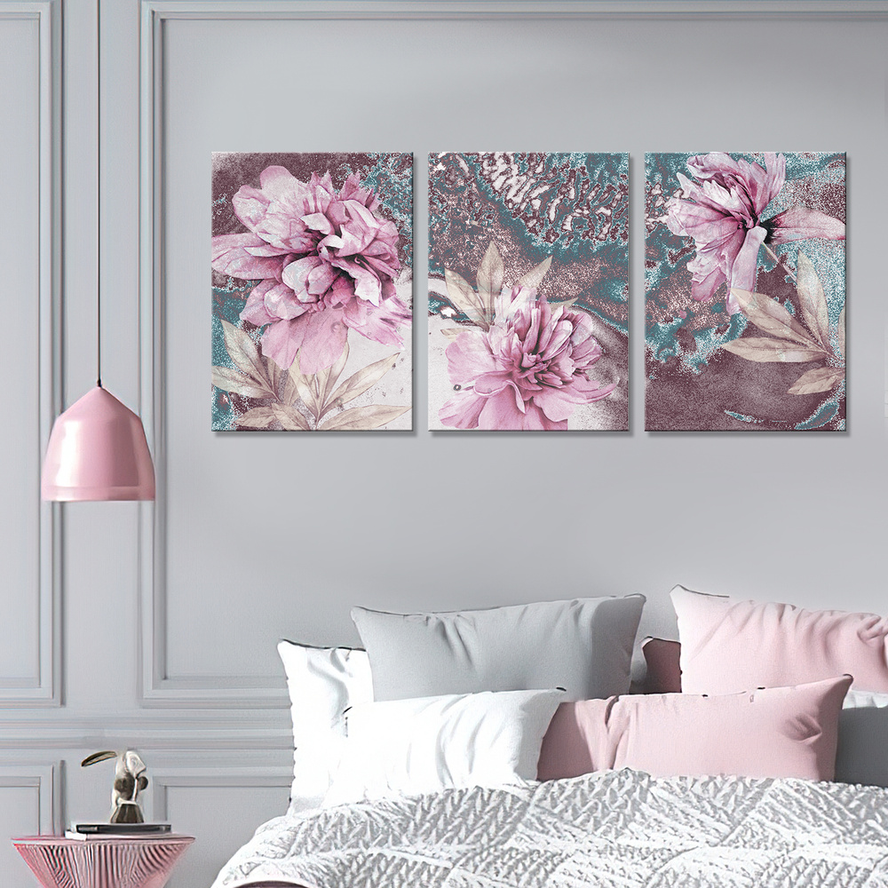 Интерьерная модульная картина на холсте на стену / Нежные розовые пионы и абстракция на голубом фоне #1