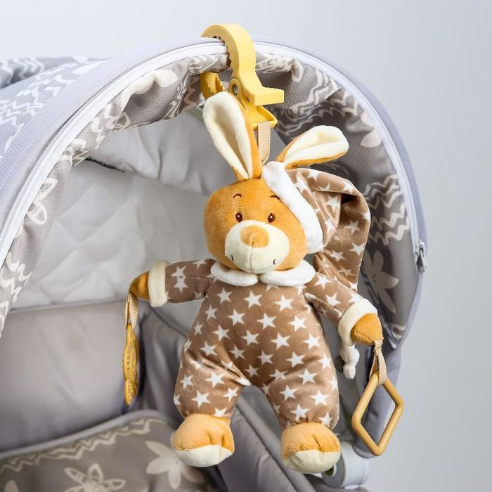 Погремушка для новорожденных - подвеска мягкая Зайка в пижаме на кроватку или коляску  #1