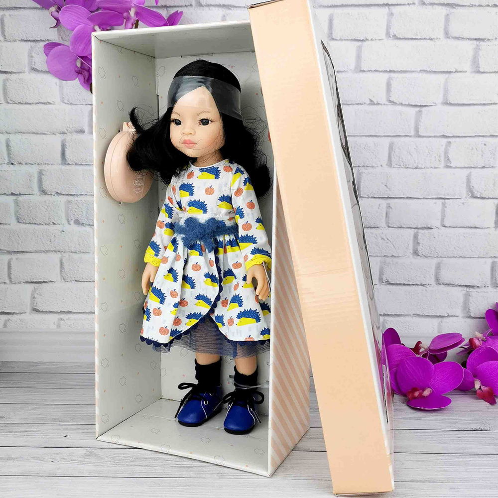 Кукла Лиу, 32см., фабрика Paola Reina (04464) #1