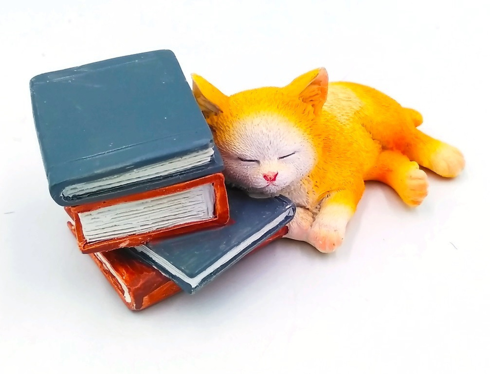 Статуэтка Кот с книгами 9см полимерная #1