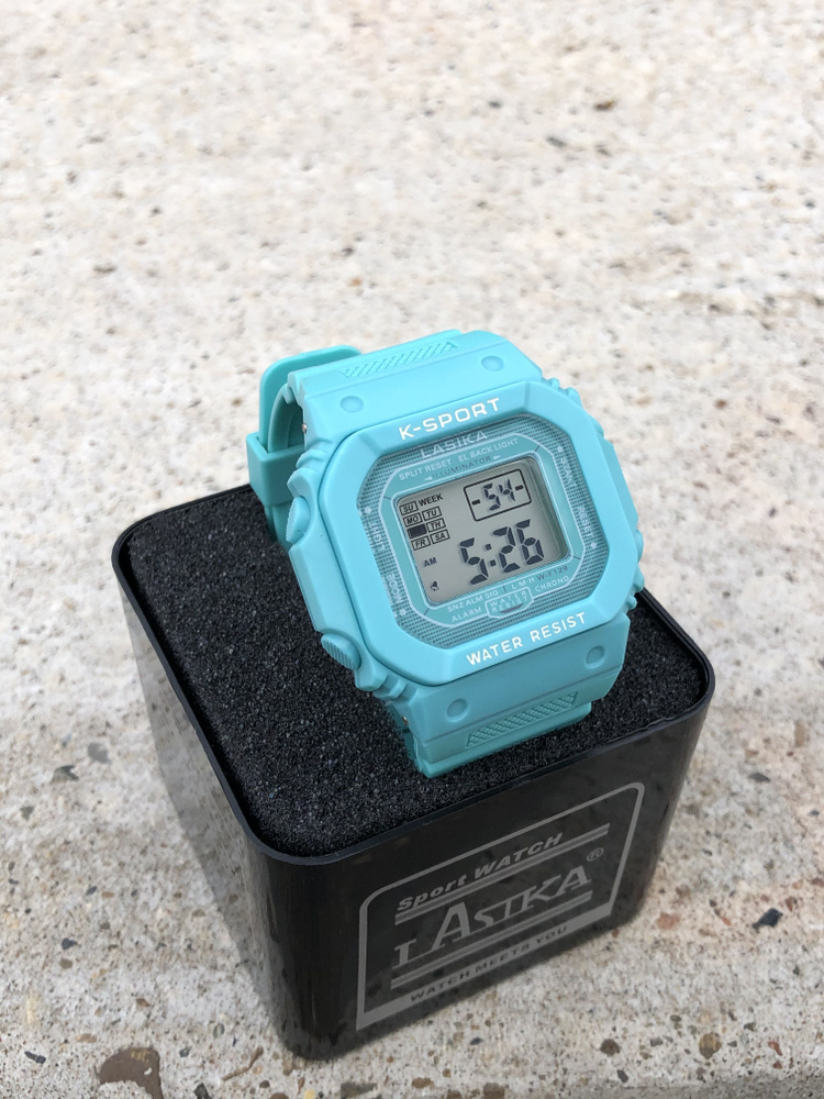 Электронные спортивные наручные часы Lasika с секундомером, подсветкой, защитой от влаги и ударов  #1