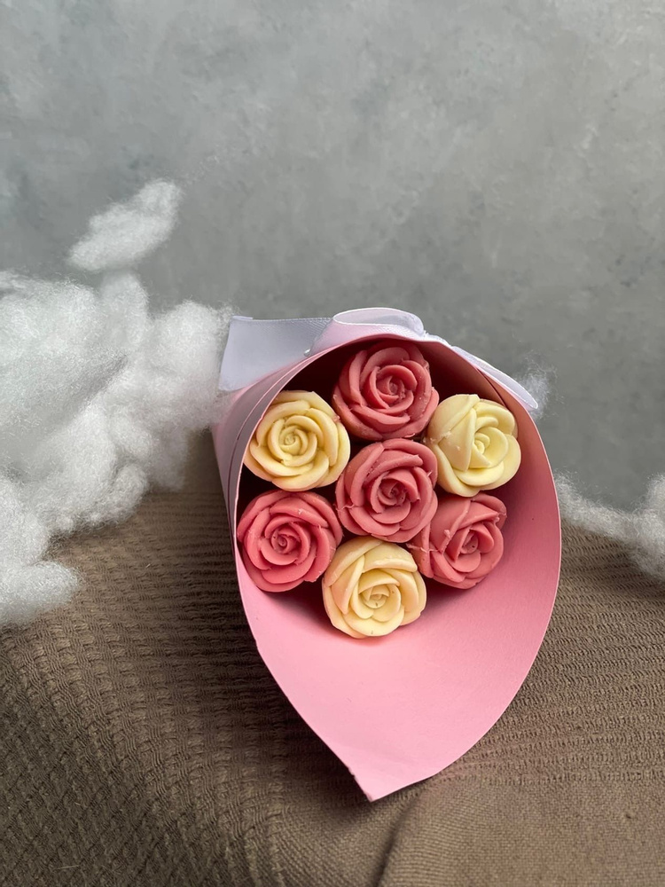 Шоколадные розы в букете 7 шт. белые и розовые съедобный сладкий подарок  #1