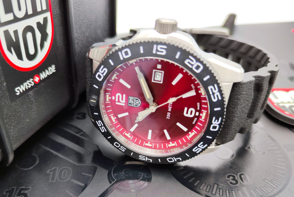 Часы мужские наручные Luminox Pacific Diver 3135 XS.3135. Кварцевые мужские часы. Подарок мужчине на #1