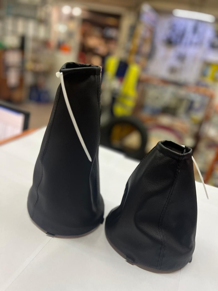 Чехлы рычага КПП и раздаточной коробки передач 2123 Шевроле Нива ...