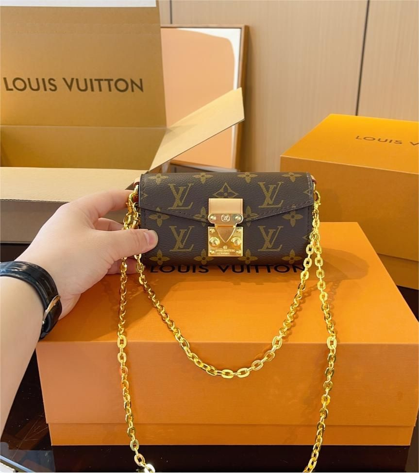 Louis Vuitton Сумка на плечо кросс-боди #1