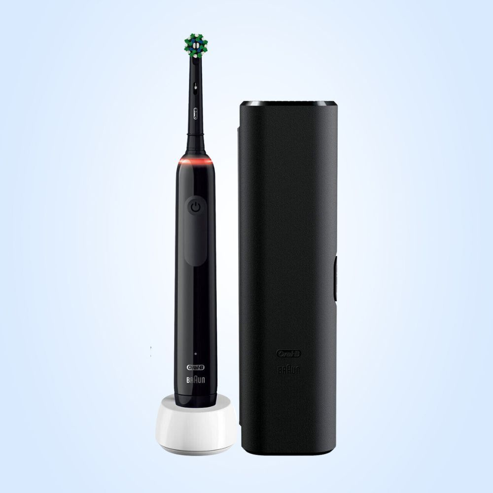 Электрическая зубная щетка Oral-B Pro 3 3500 CrossAction Black с футляром  #1