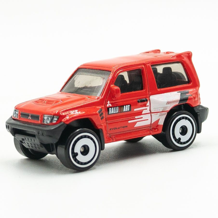 Машинка Hot Wheels ПАДЖЕРИК Mitsubishi Pajero Evolution Коллекционная #1