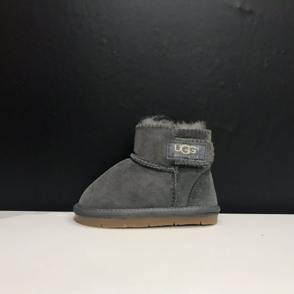 Сноубутсы UGG #1