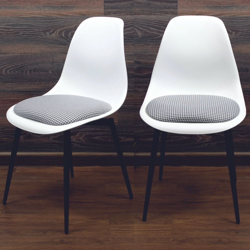 Комплект из 2 стульев ТУССЕ белого цвета, с мягкой сидушкой в серой гусиной лапке, на черных металлических #1