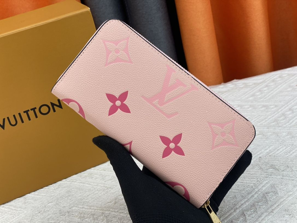 Louis Vuitton Клатч #1