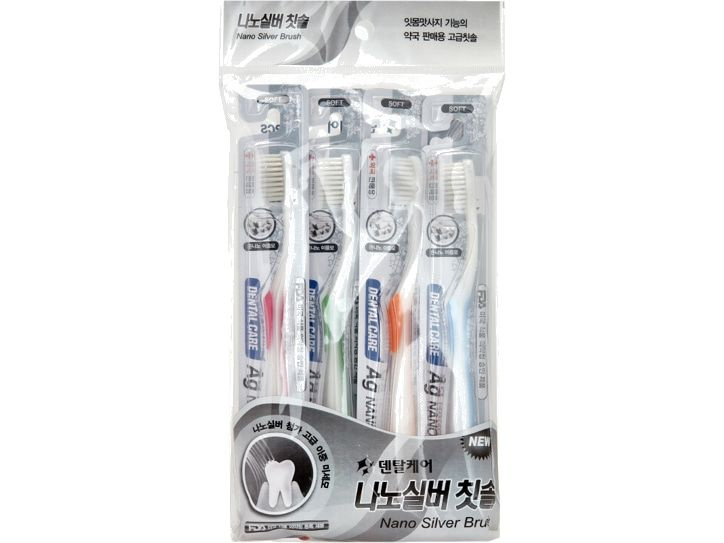 Набор из 4 зубных щеток Dental Care Nano Silver Toothbrush Set #1