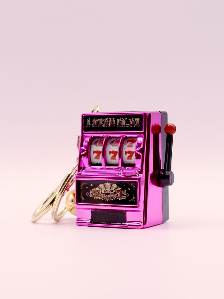 Брелок игровой автомат/казино розовый #1