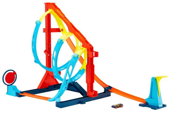 Corkscrew crash 2024 hot wheels