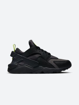 All black nike air huaraches best sale