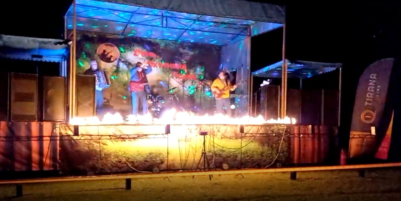 Спецэффект"Горящаясцена"