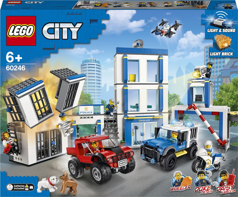 Конструктор LEGO City Police Полицейский участок со светом и звуком, 743 детали, 6+, 60246  #1