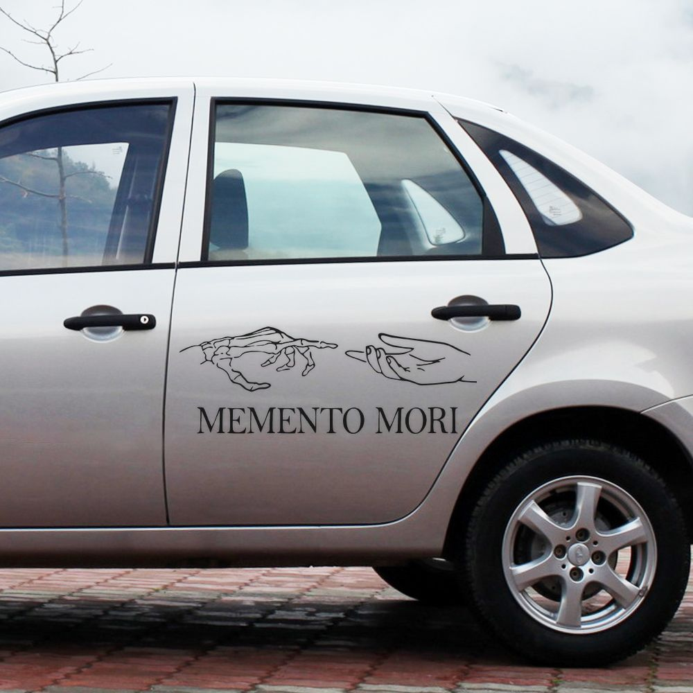 Автомобильная виниловая наклейка "Memento Mori" #1