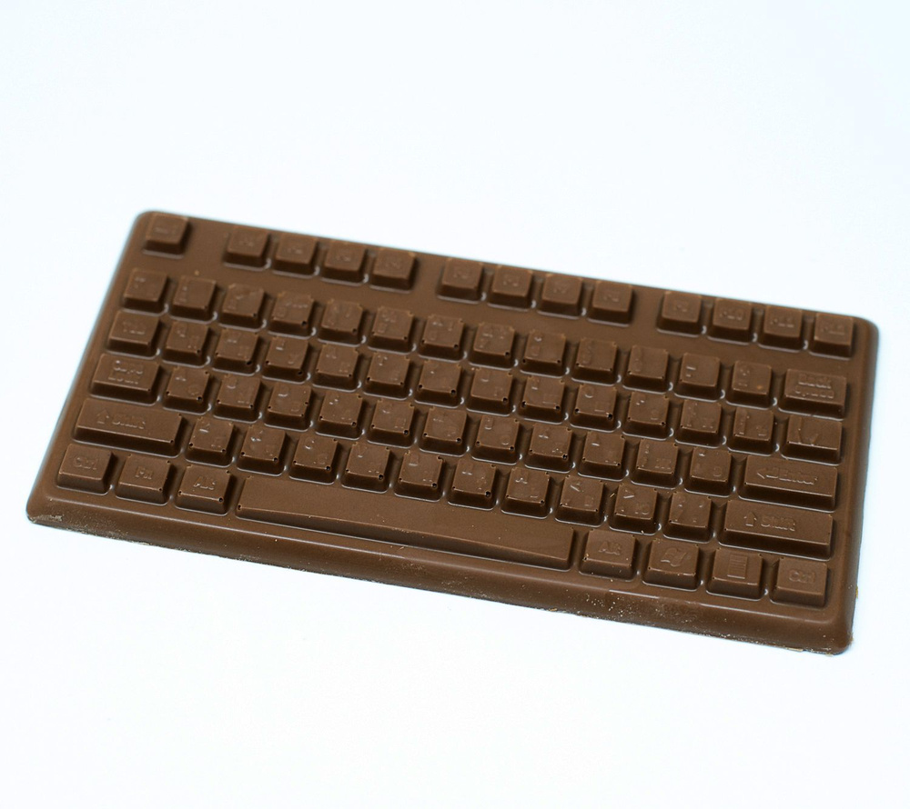 Подарочная шоколадная плитка Frade/Фраде - Плитка Клавиатура (вес-110г) (темный)  #1