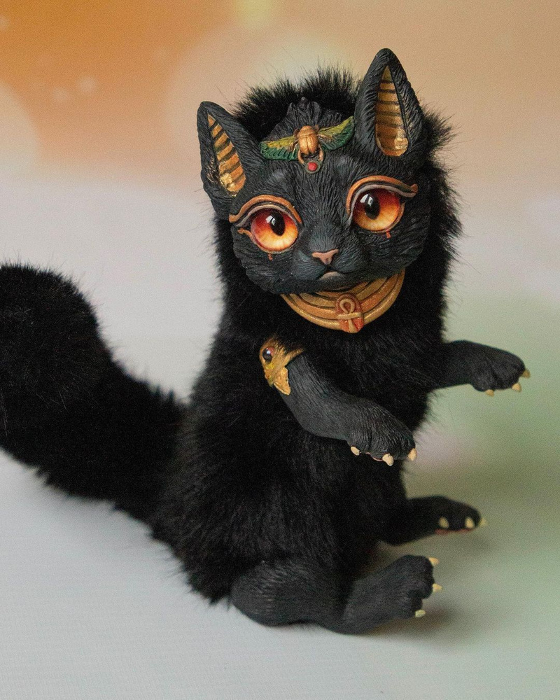 Кошка-бастет черная с огненными глазами. Игрушка авторская, ручная работа, шарнирная  #1