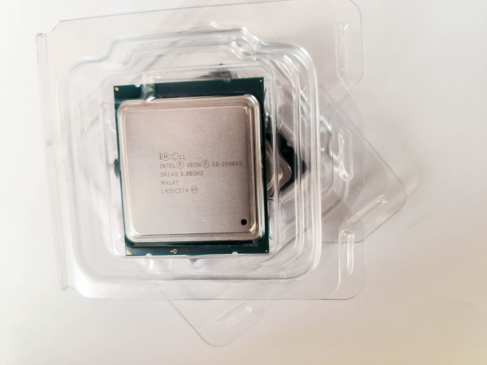 Intel Серверный процессор Процессор серверный Xeon E5-2690v2 SR1A5 3.00-3,60 GHz 25 MB Smart Cache OEM #1