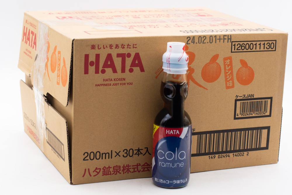 Напиток газированный Хата Косен Рамунэ Кола 200 мл / Hata Kosen Ramune 200 ml Упаковка 30шт.  #1