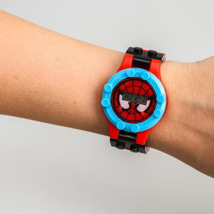 Часы наручные Marvel лего, Человек-паук, с ремешком-конструктором  #1