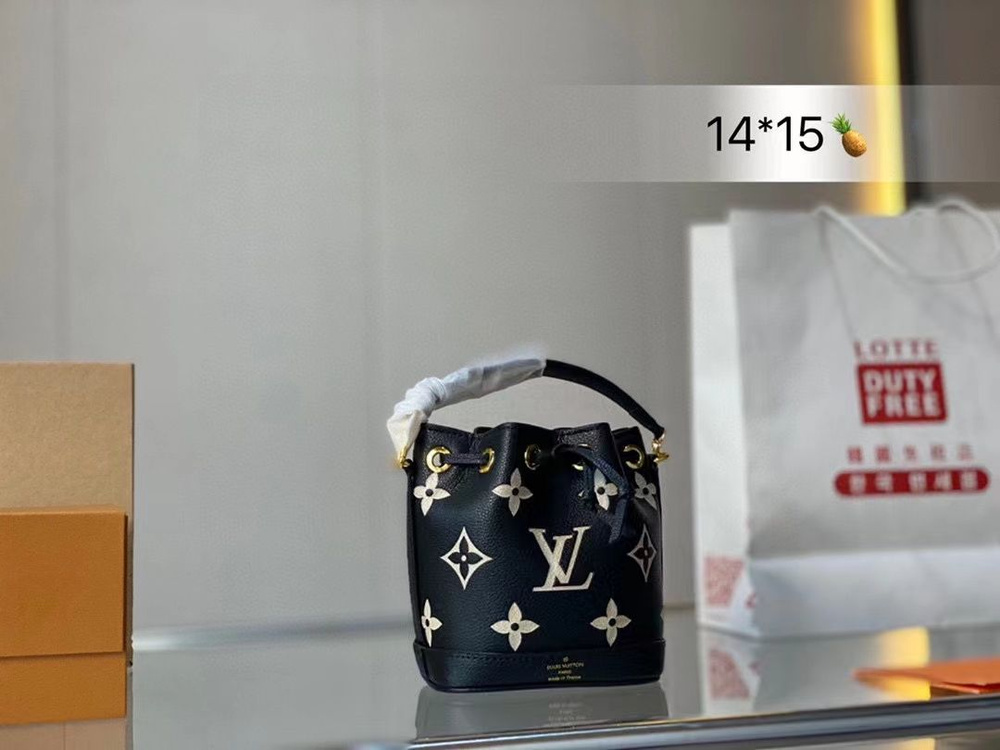 Louis Vuitton Сумка на плечо #1